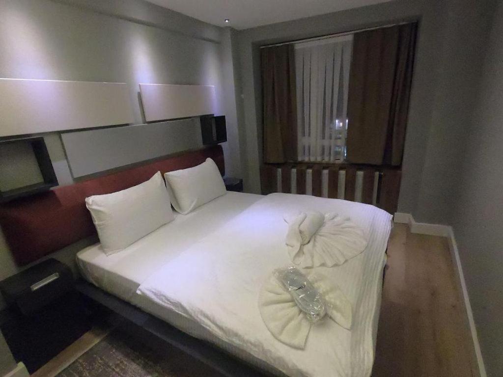 The Sisli Corner Park Inn Istambul Exterior foto